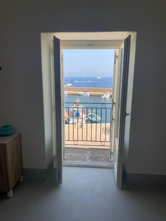 ליפארי Appartamenti Marina Corta מראה חיצוני תמונה